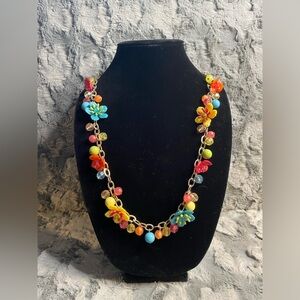 Unmarked Women’s Resin Flower & Bead Necklace